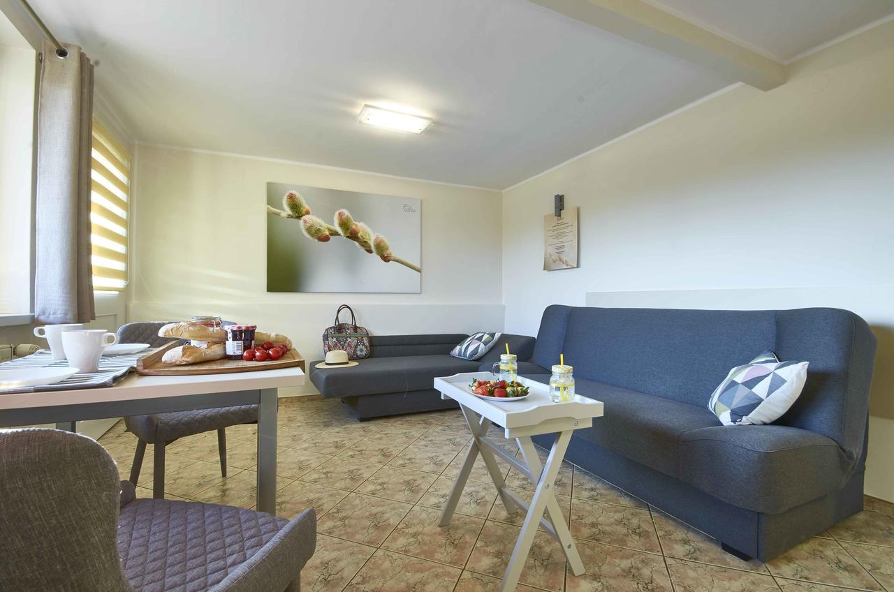 Arenda Apartamenty&Domki Caloroczne Sierakow  Exterior foto